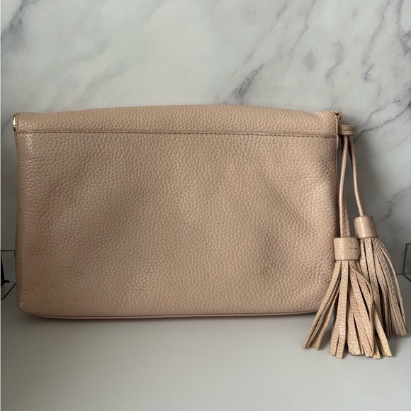 Tory Burch Pebbled Leather Fold-Over Crossbody Clutch Bag in Light Blush Pink - Picture 5 of 14